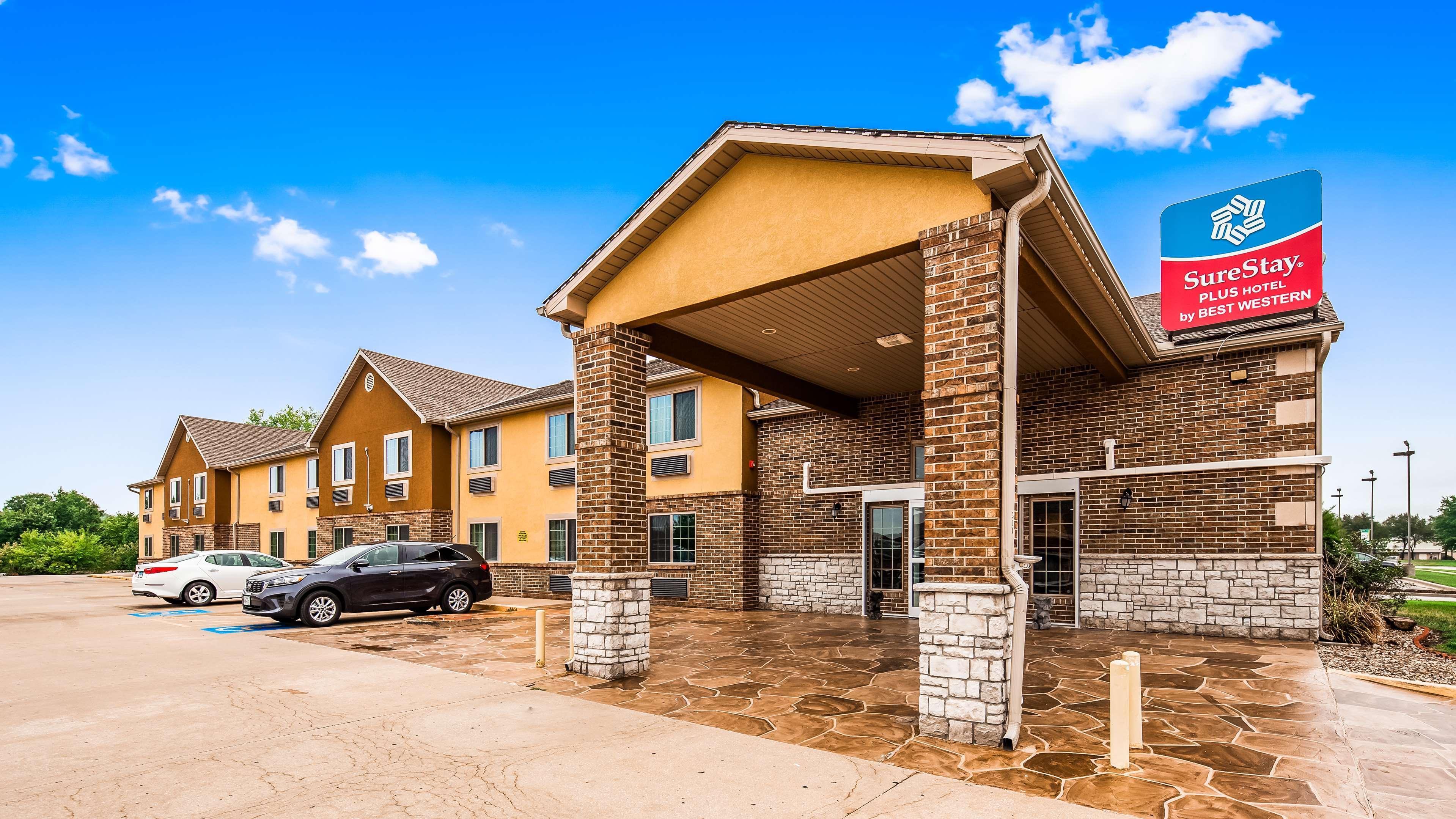 Surestay Plus Hotel By Best Western Kearney Exteriér fotografie