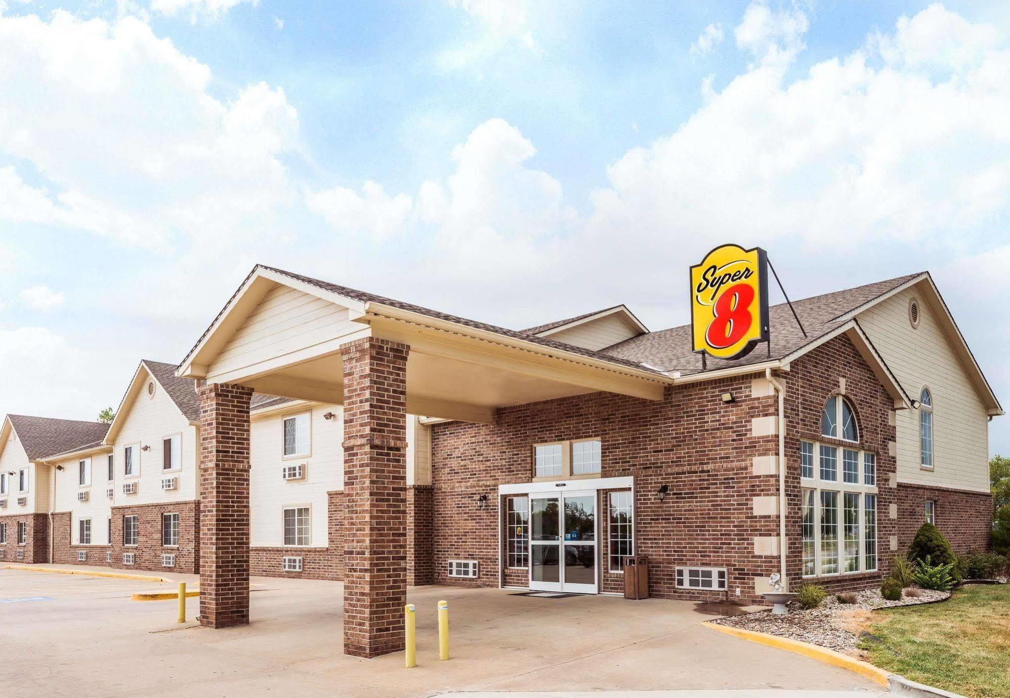 Surestay Plus Hotel By Best Western Kearney Exteriér fotografie