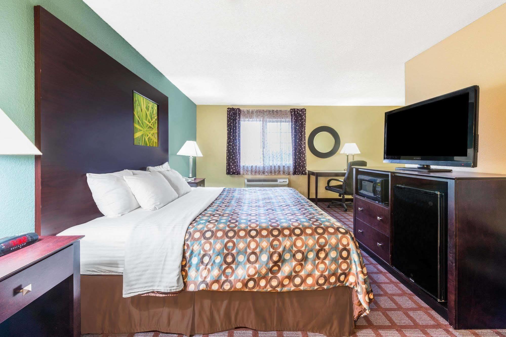 Surestay Plus Hotel By Best Western Kearney Exteriér fotografie